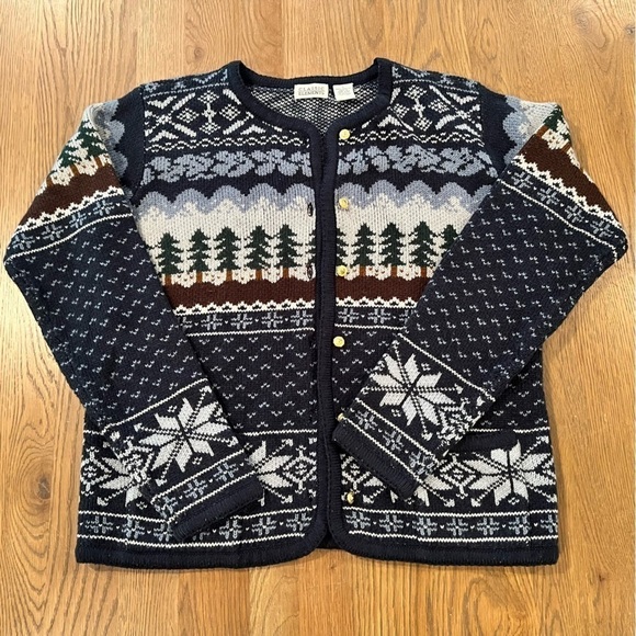 Vintage Nordic Trees Alpine Ski Christmas Cardigan Sweater Small EUC - Picture 8 of 12